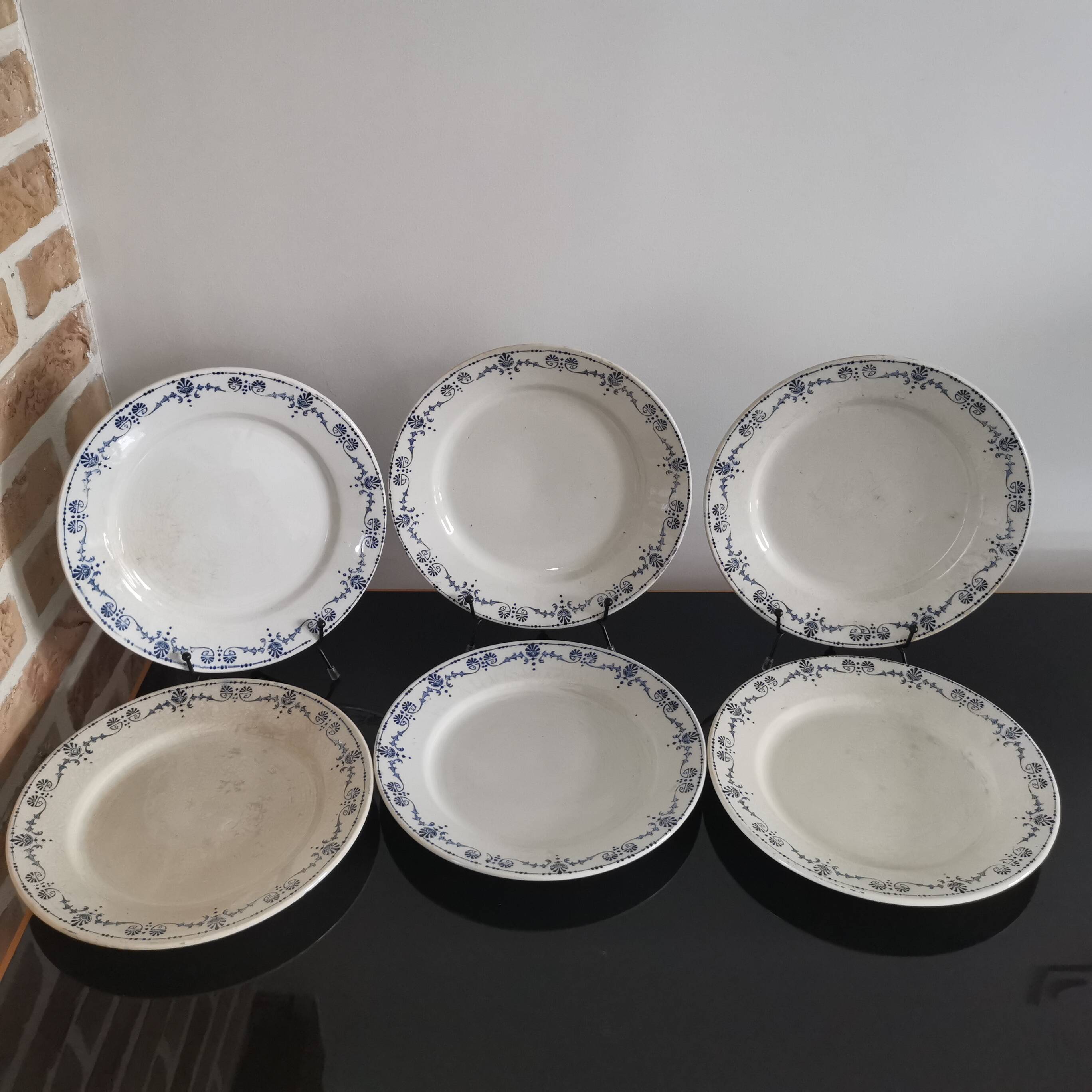Old "Etruscan" flat plates in opaque porcelain from Gien Terre de Fer