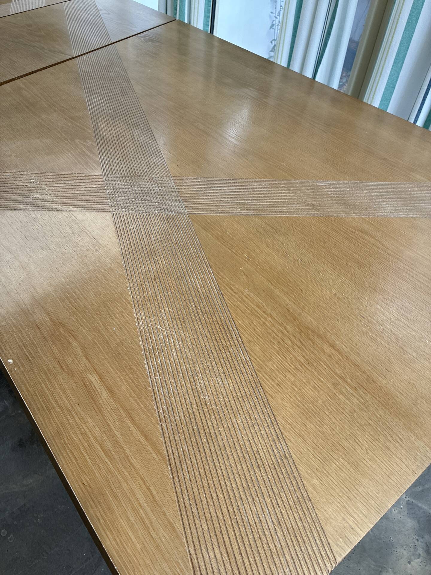 Extensible dining table Roche Bobois