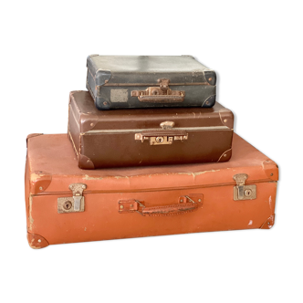 Set of 3 vintage suitcases