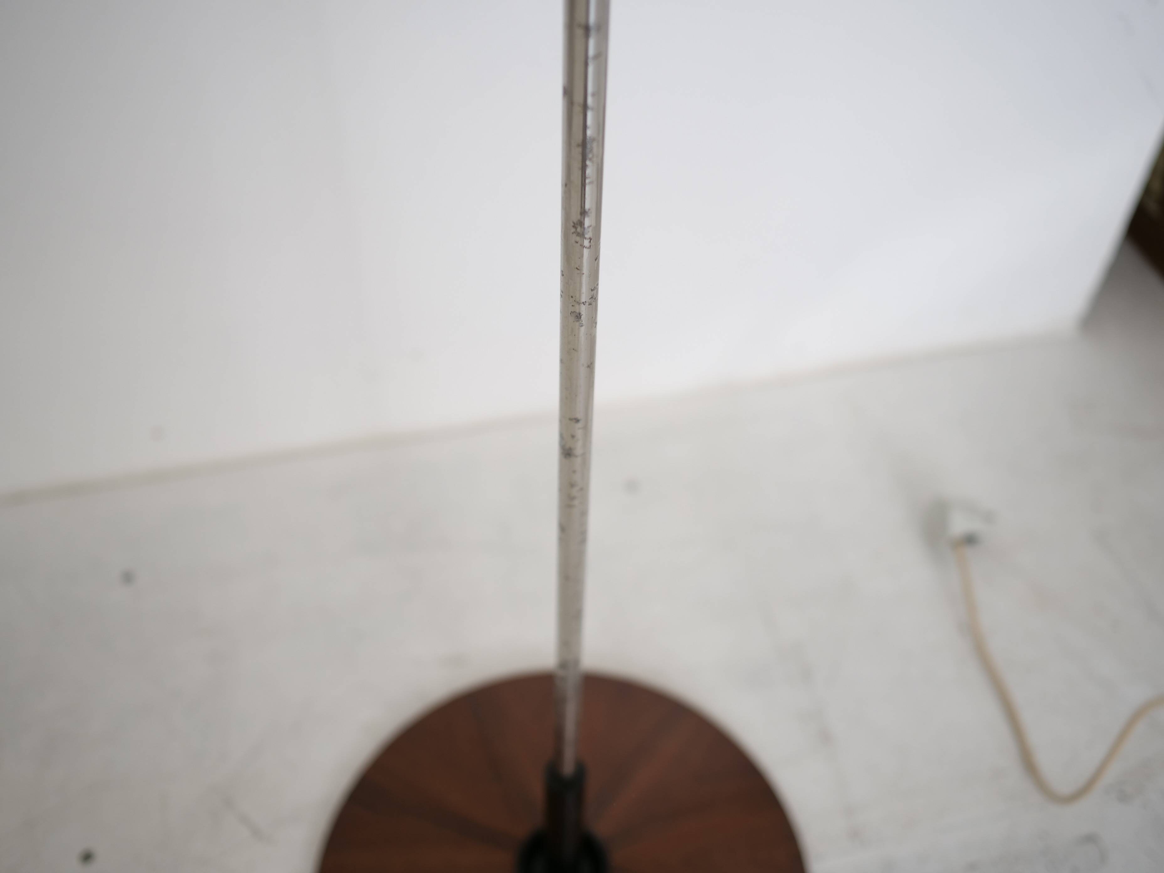 temde leuchten light floor lamp