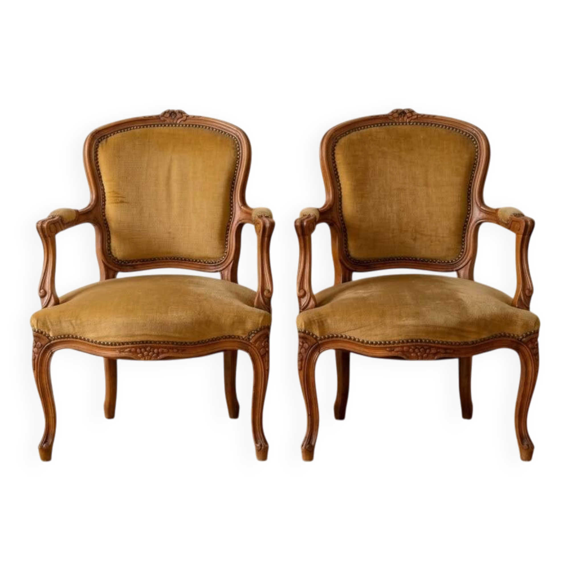 Pair of Louis XV armchairs in golden velvet