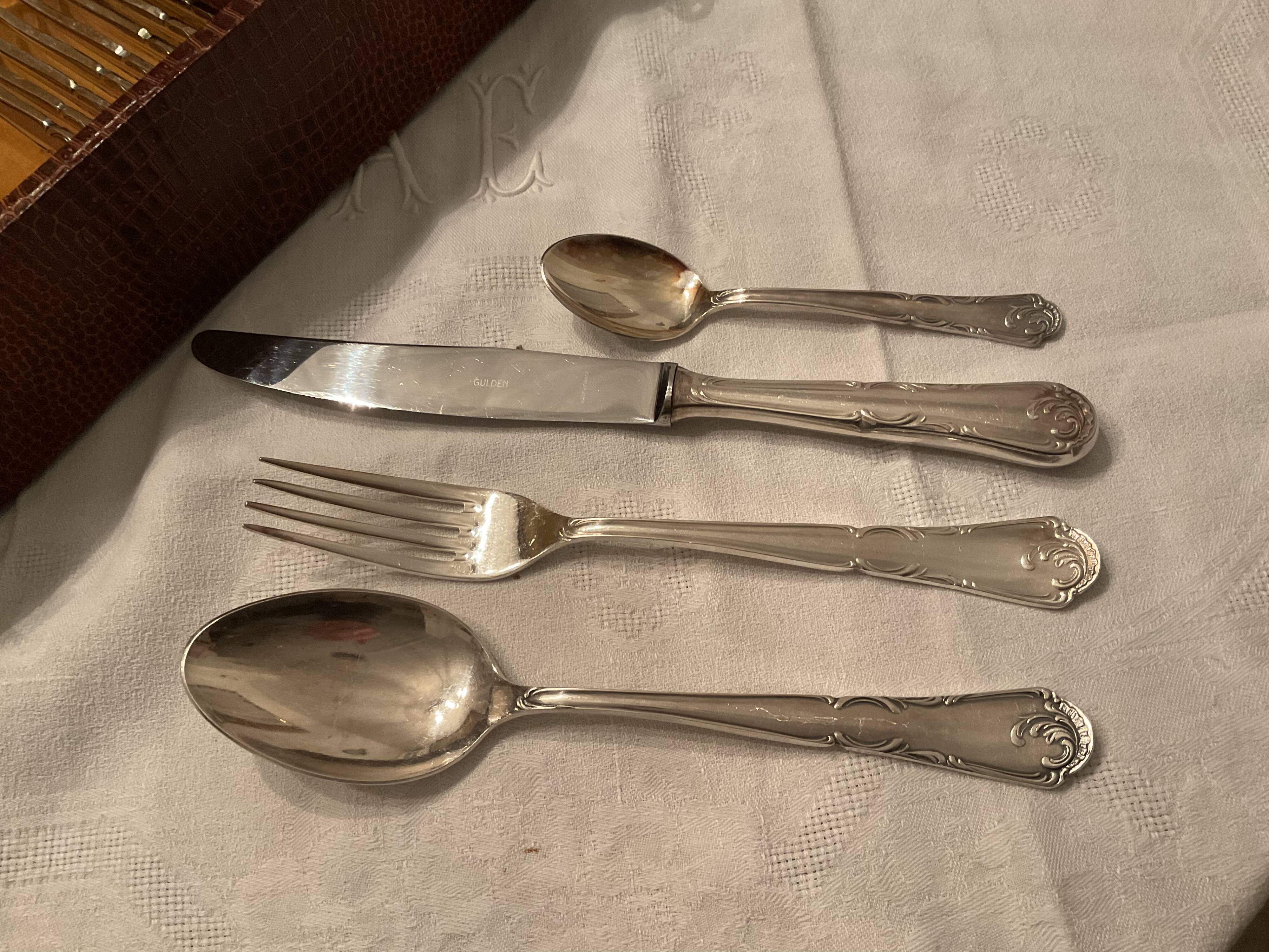 Cutlery set