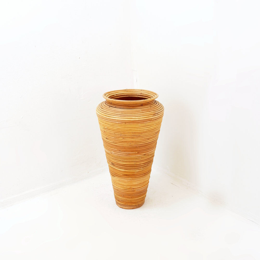 Vintage boho rattan sun vase in the style of Gabriella Crespi - H:70cm