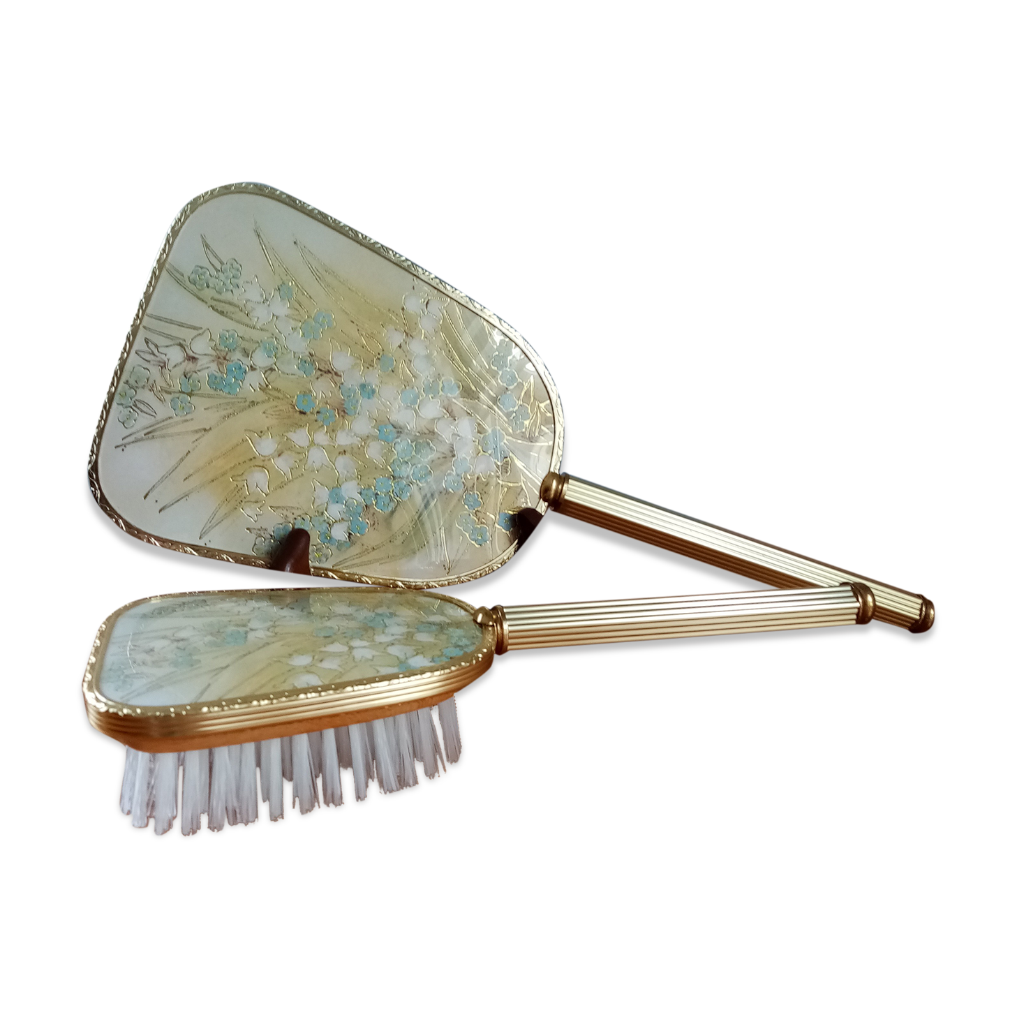 Hand mirror set and comb
