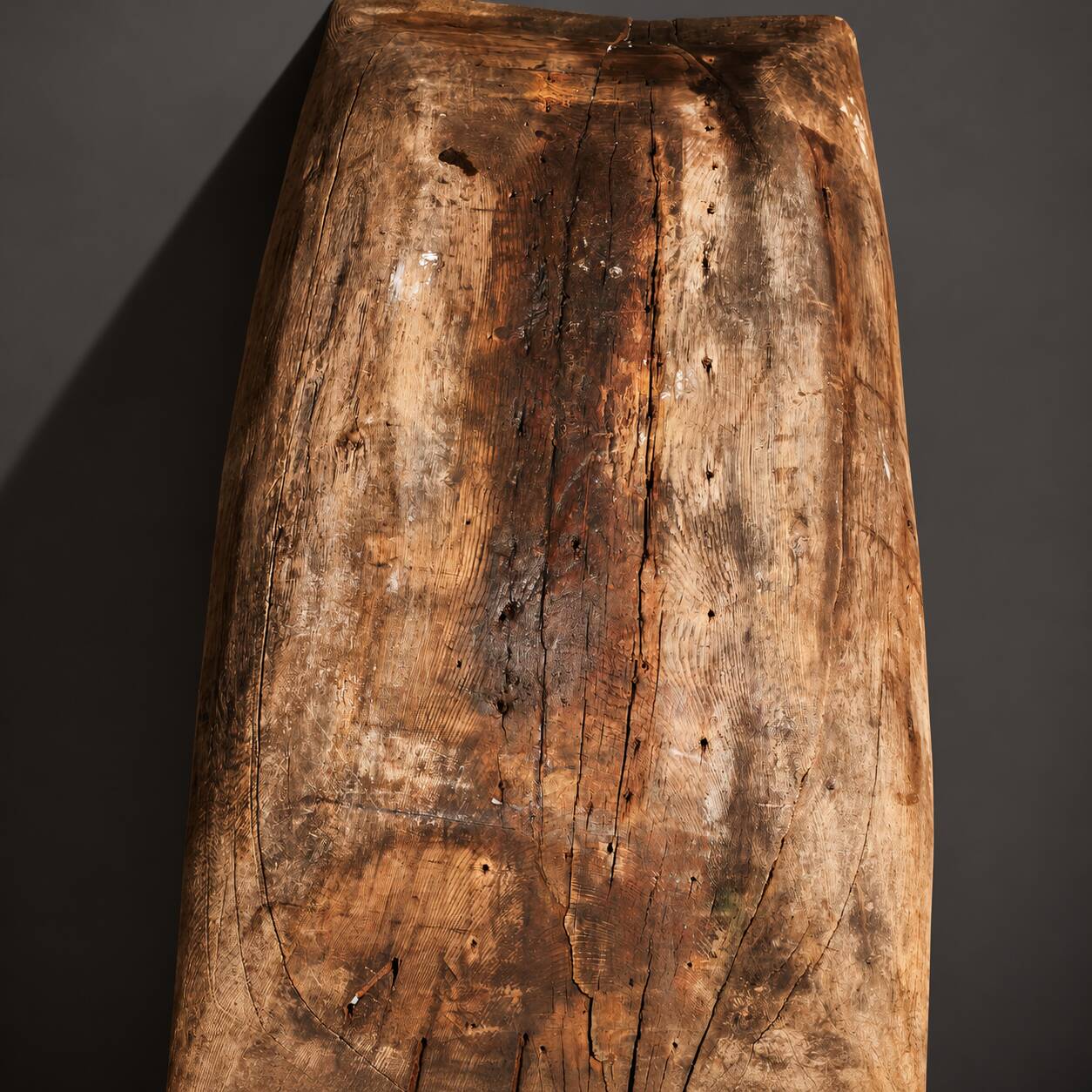 Grand Norwegian carved trunk from the 18th century.