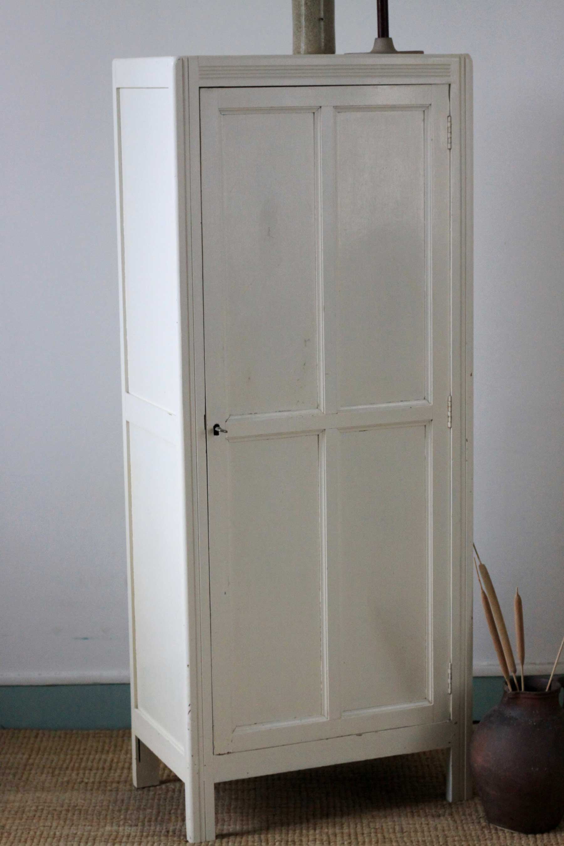 Parisian wardrobe style hat