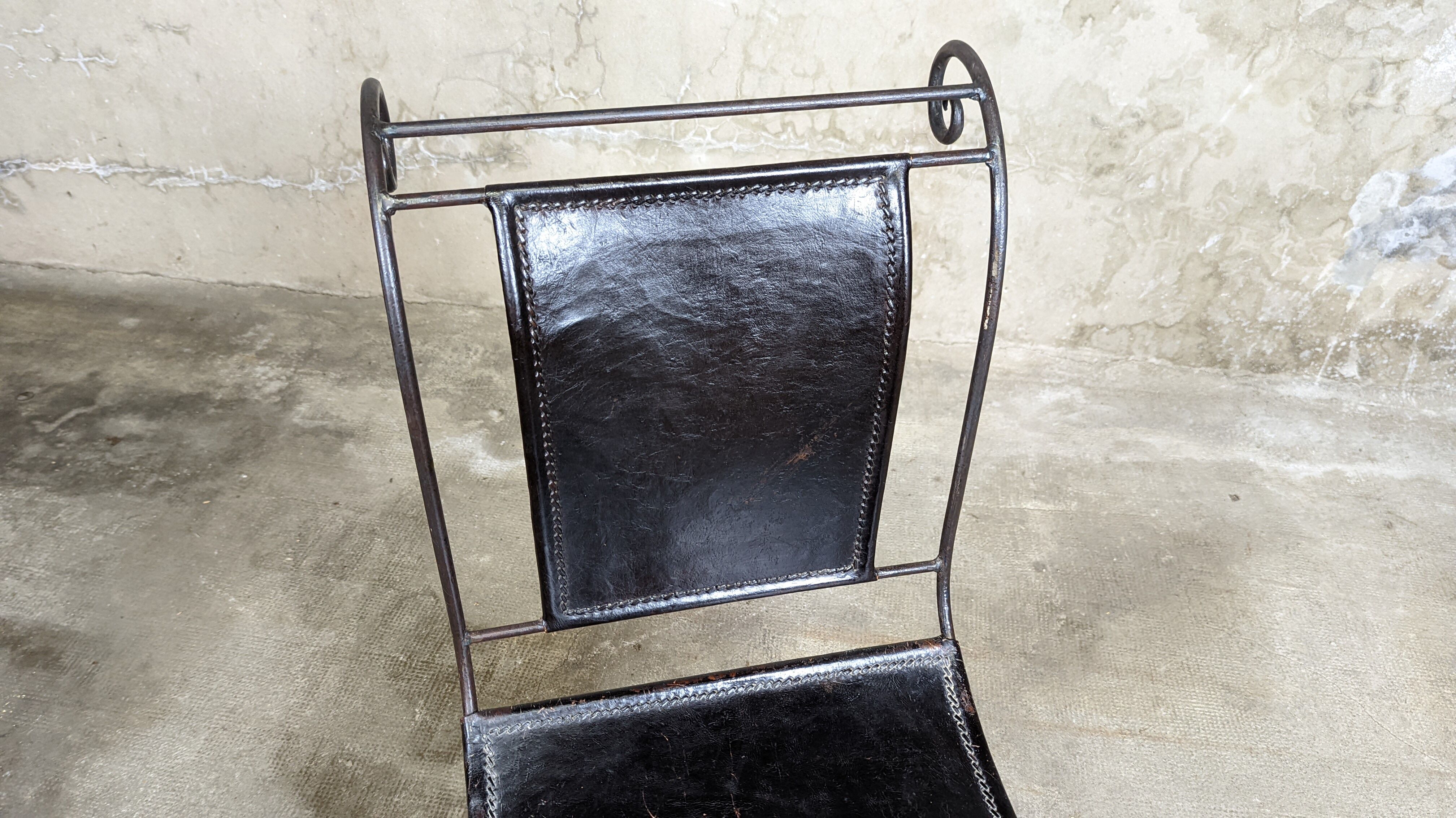 4 wrought iron armchairs