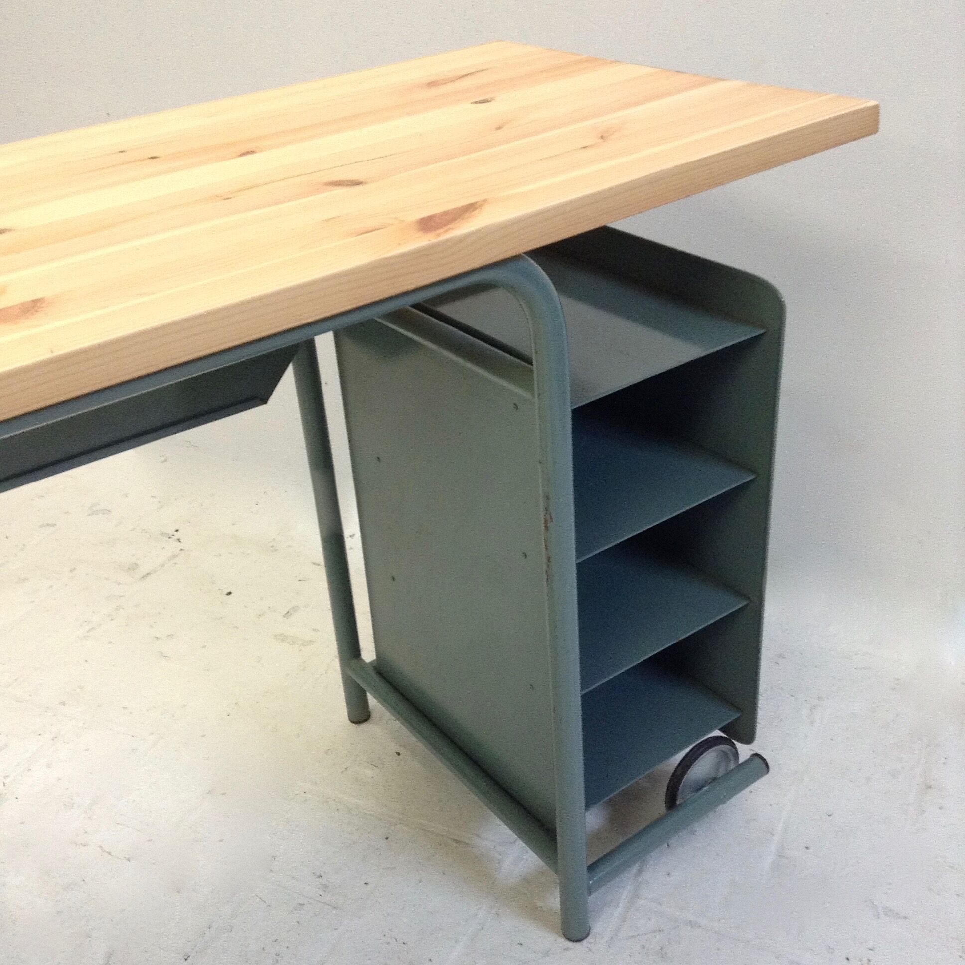 Bureau vintage
