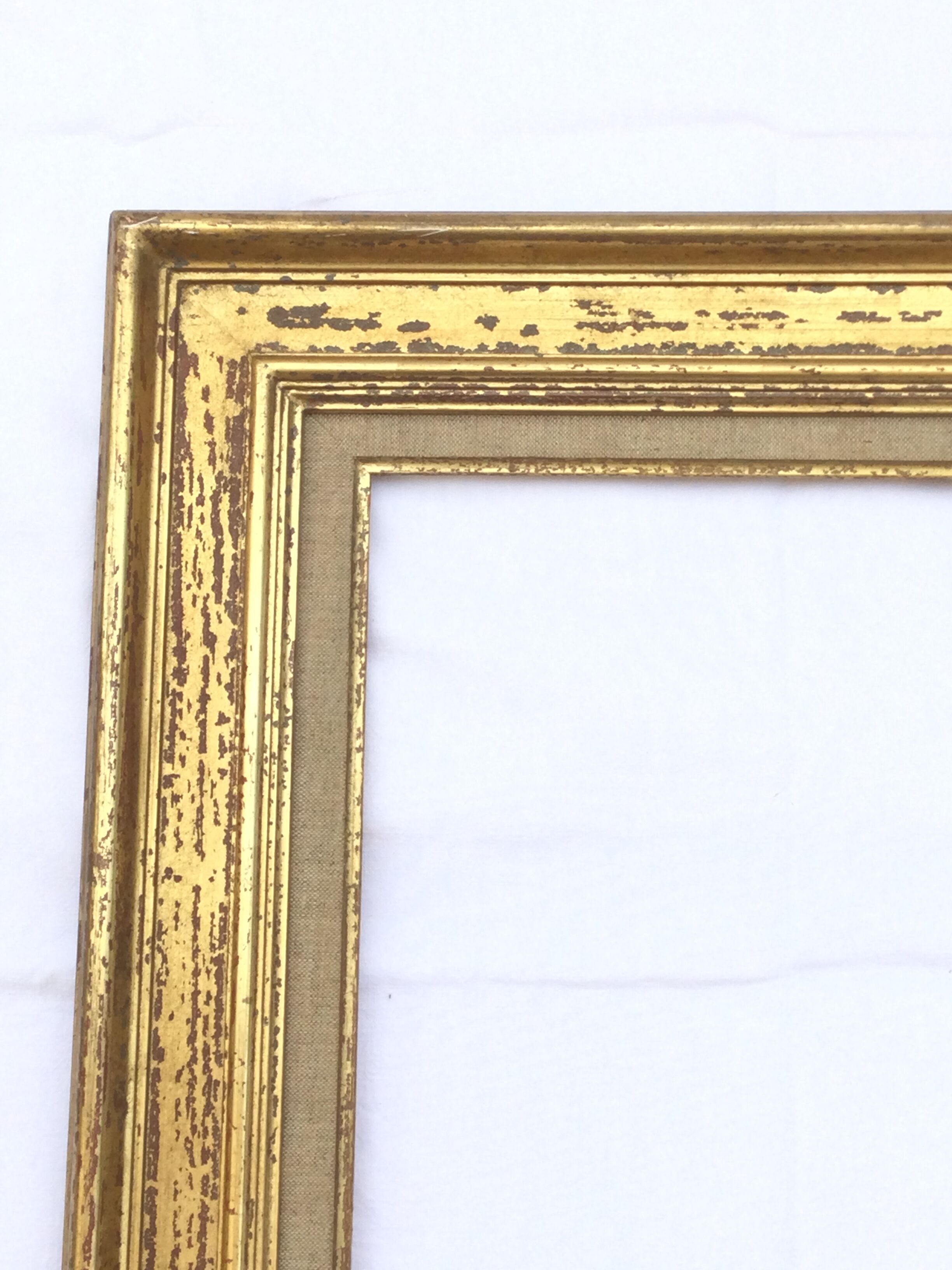 1950s frame in gilded wood aged effect and fabric