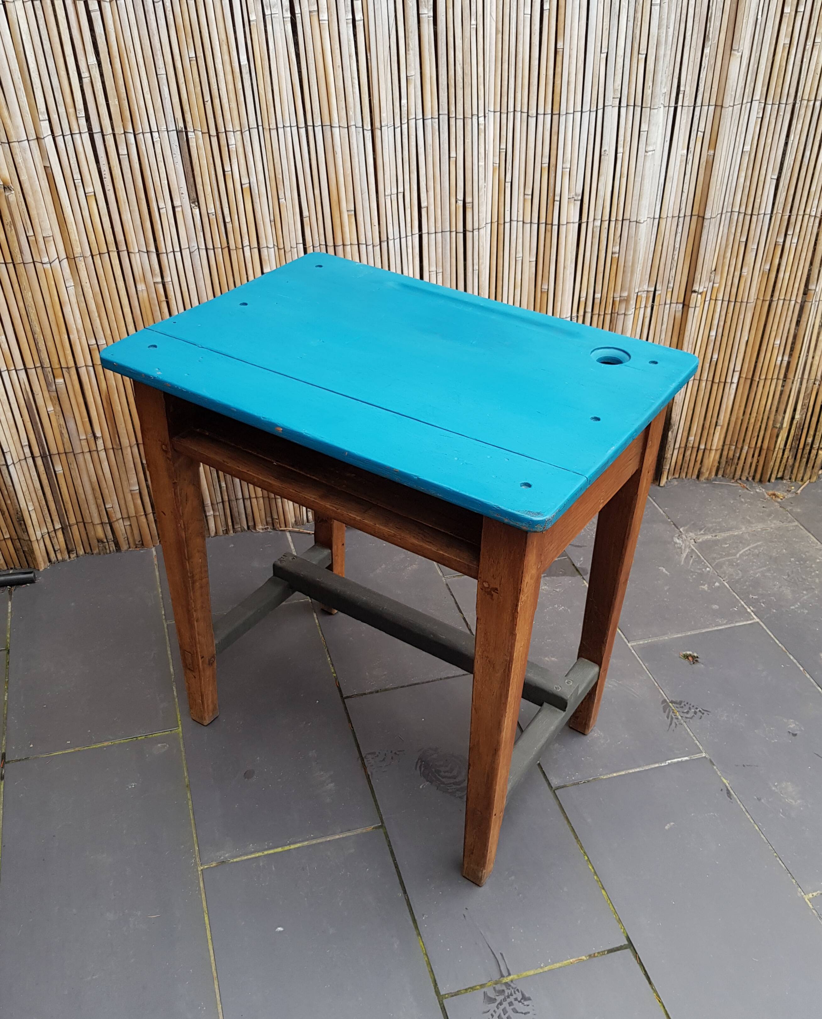 Schoolboy office 1 old person in oak