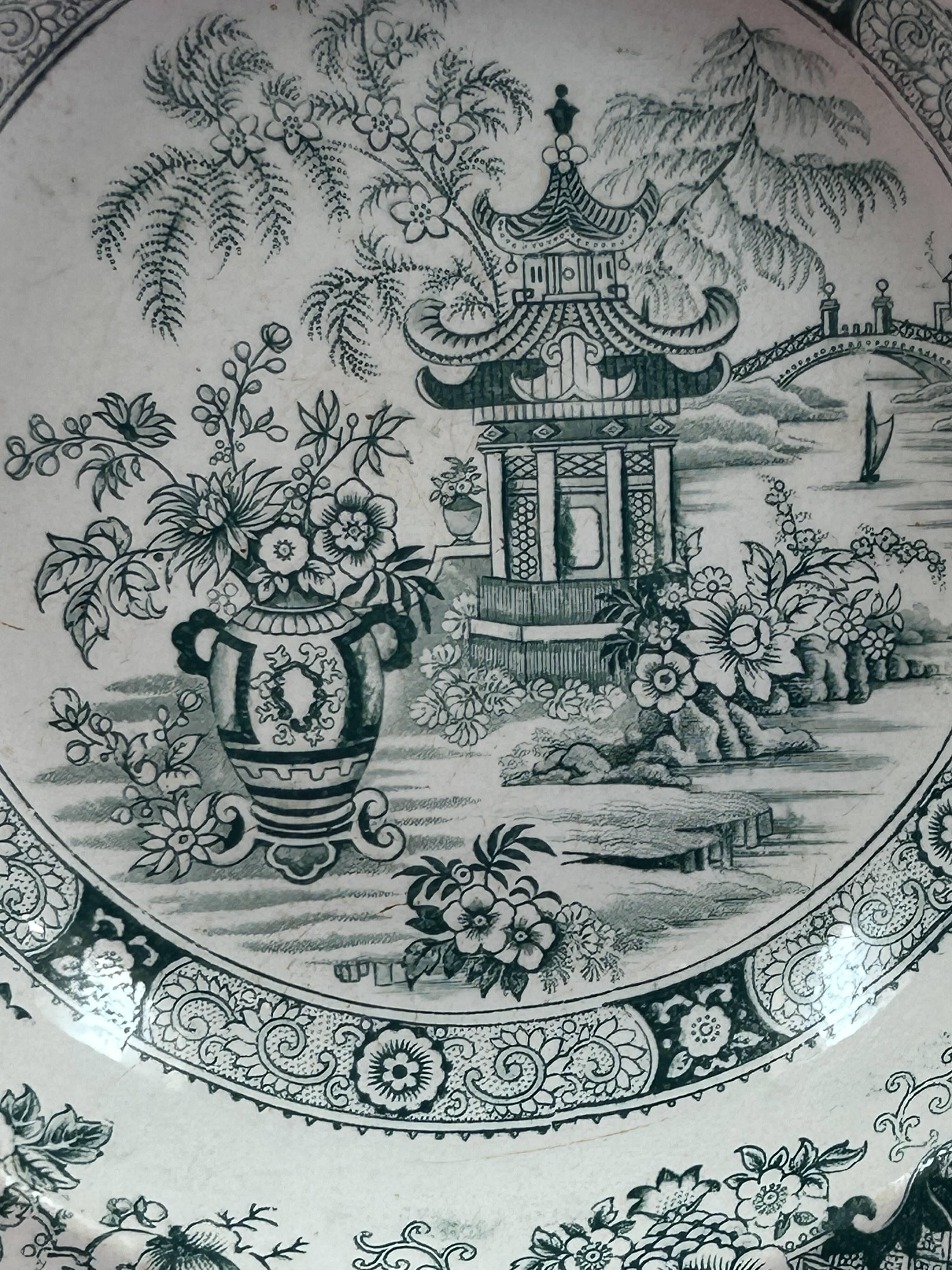 Ancient large earthenware platter creil and montereau, japonese decoration. 27 x 6