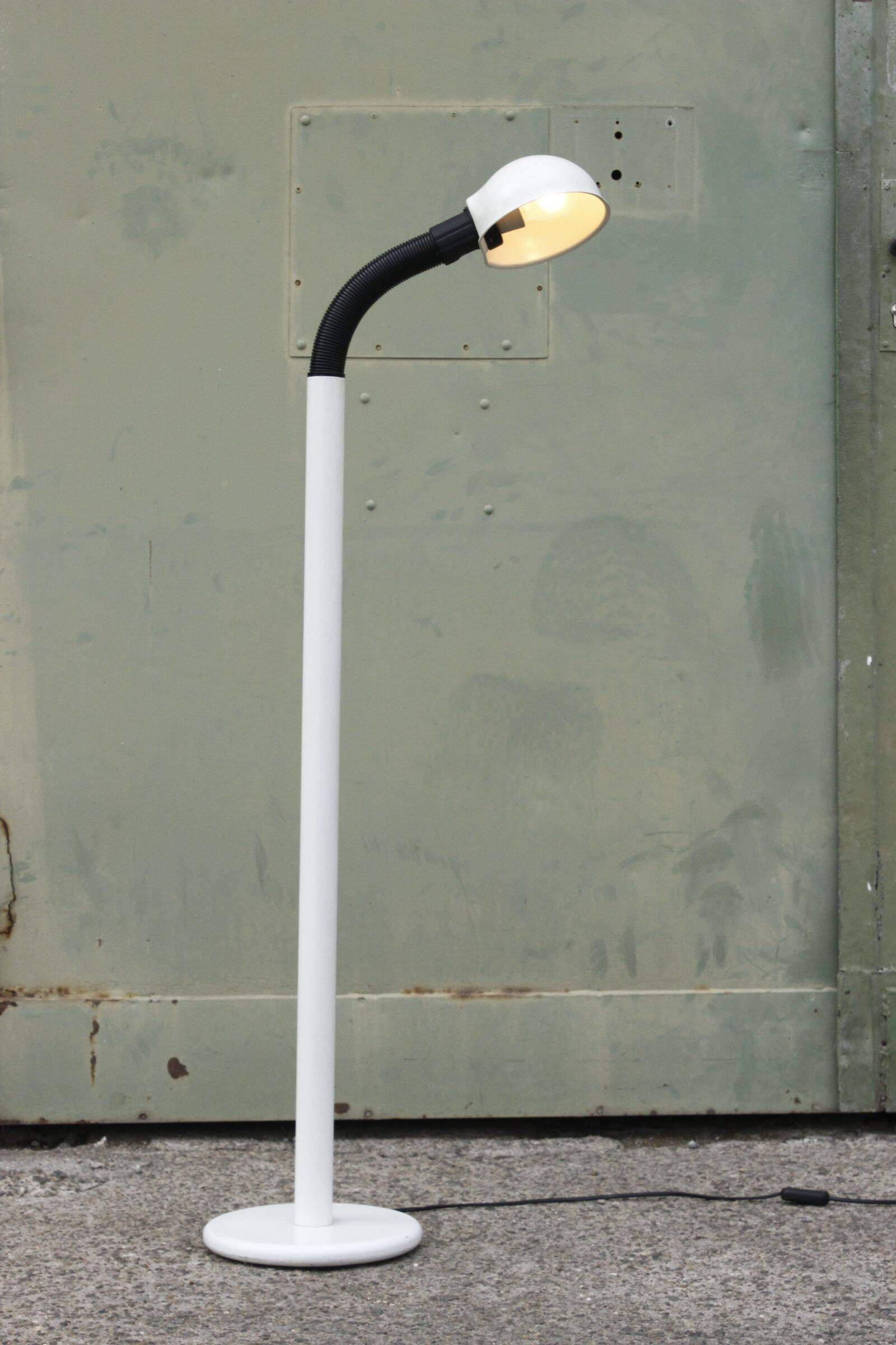 Vintage flexible reading floor lamp, Italy 1980s