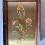 Ancienne boite à clés - Cléfier en bois à porte dorée fleurs peintes