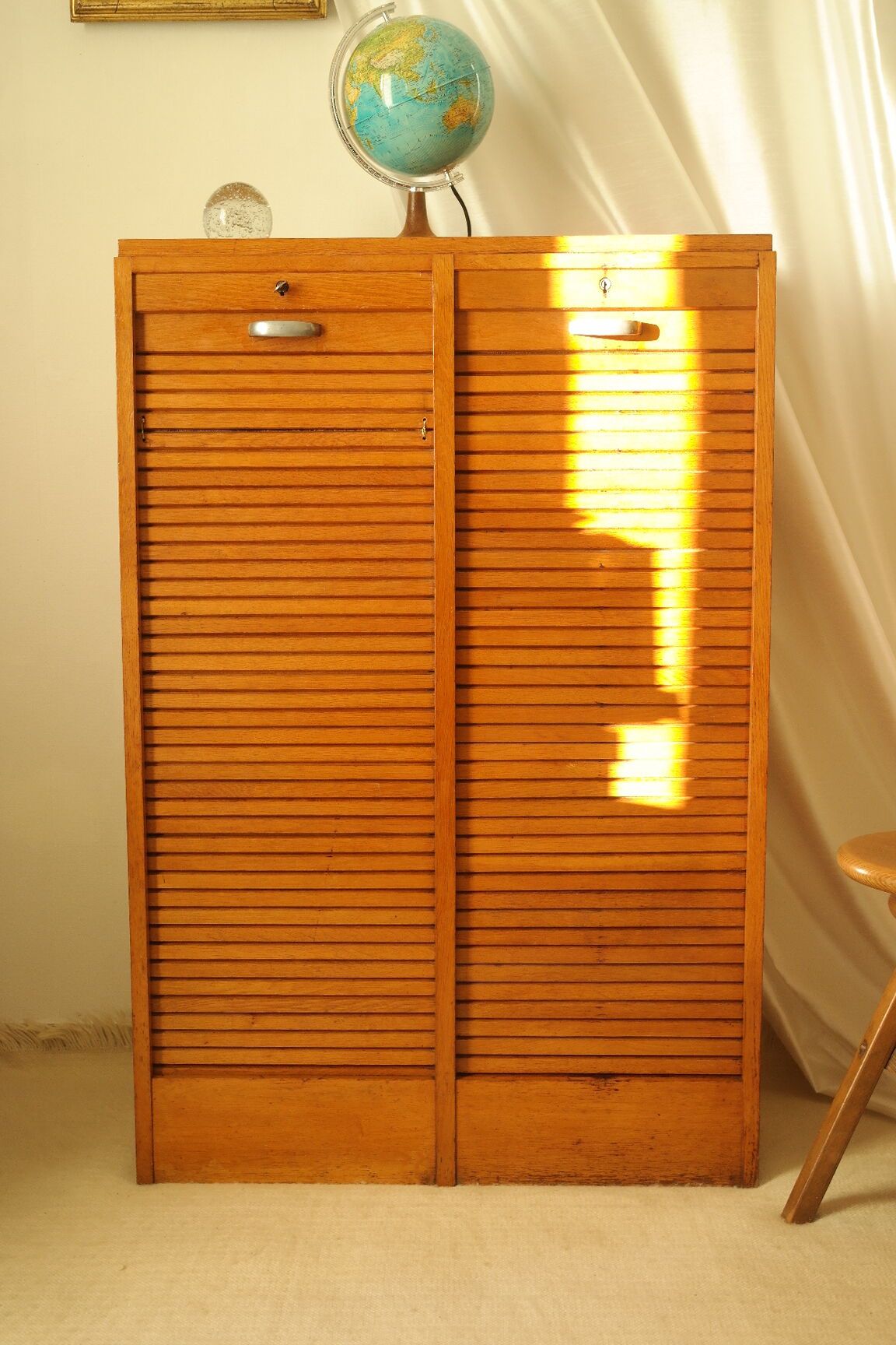 Radia vintage oak double curtain binder cabinet