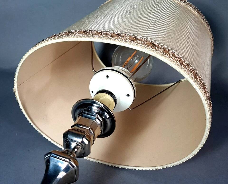 Paire lampes à poser métal argenté flambeaux style Louis XIII Bel état C777