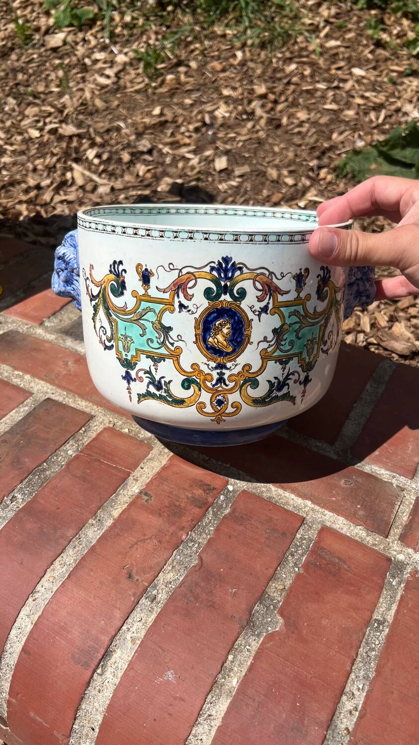 Gien - old flowerpot - iron earth
