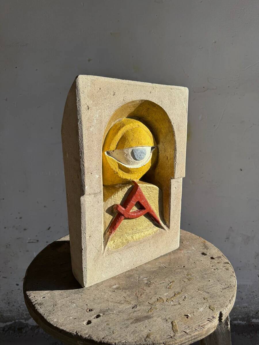 Masonic-style sculpture by Walter De Buck