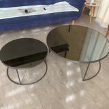 Giggle coffee table