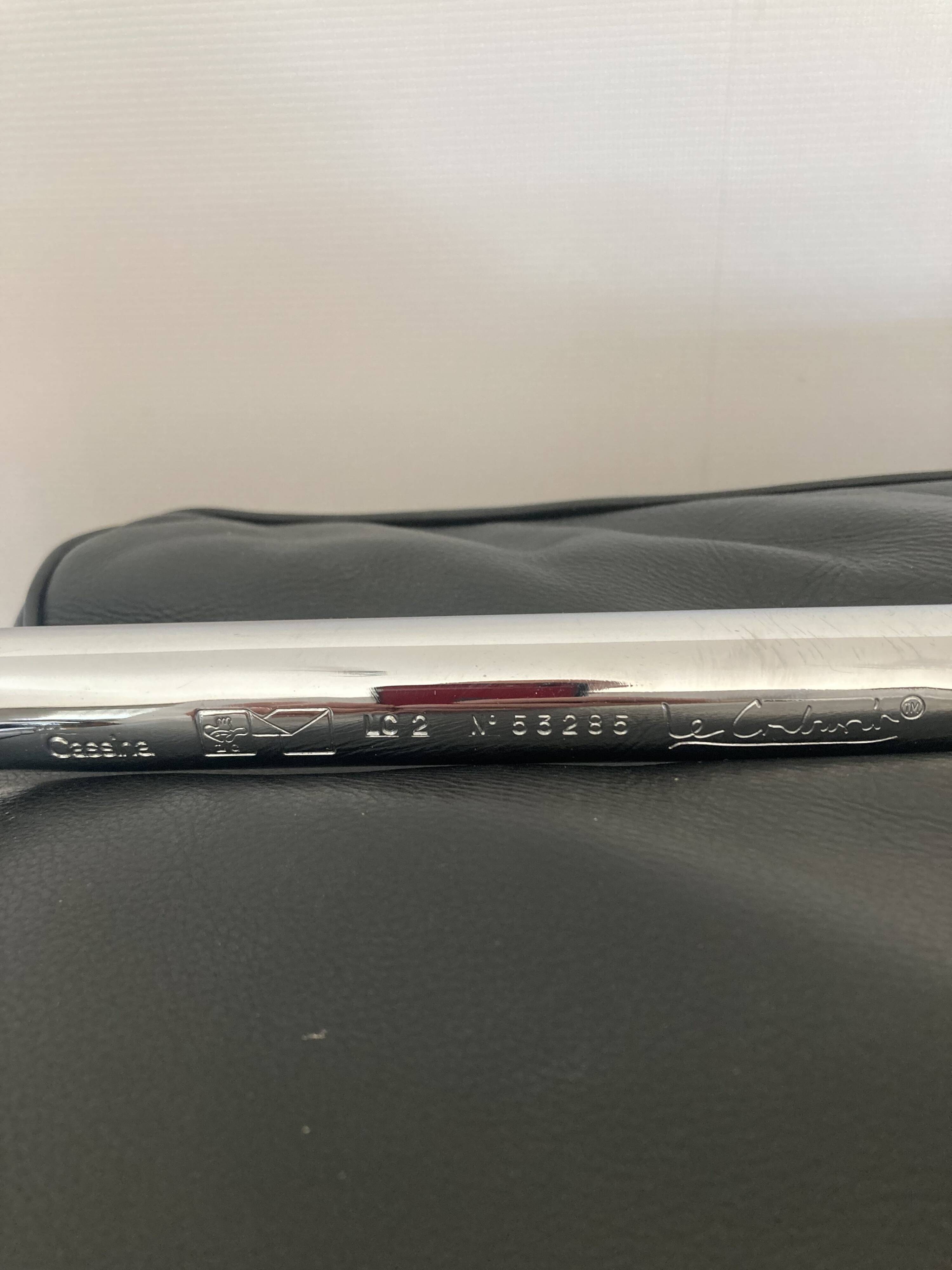 Le Corbusier LC2 armchair in black leather