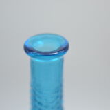 Turquoise blue decanter of 56 centimeters with cap & relief