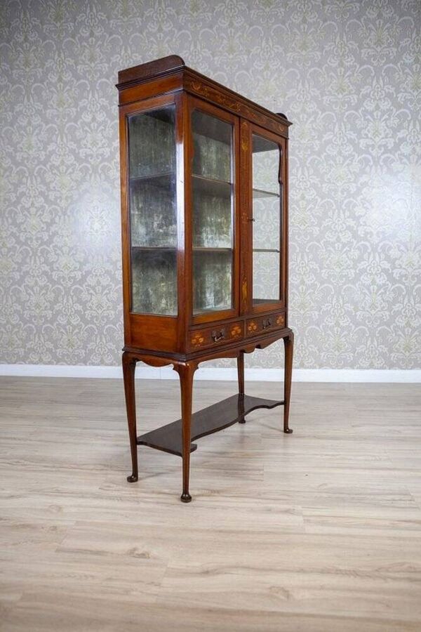 Vitrine en acajou incrustée anglaise