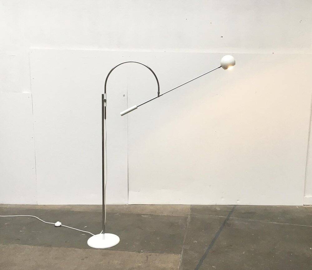 Floor lamp model Orbiter from the mid-century space age by Robert Sonneman for Luci Italia, 1960s.