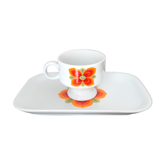 Small dish and its 70s cup