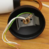 Paire d'appliques murales laiton métal noir verre opaline blanche 1960