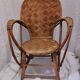 Fauteuil en lames de châtaignier tressées dit Le Corbusier