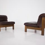 Paire de chauffeuses en cuir 1970