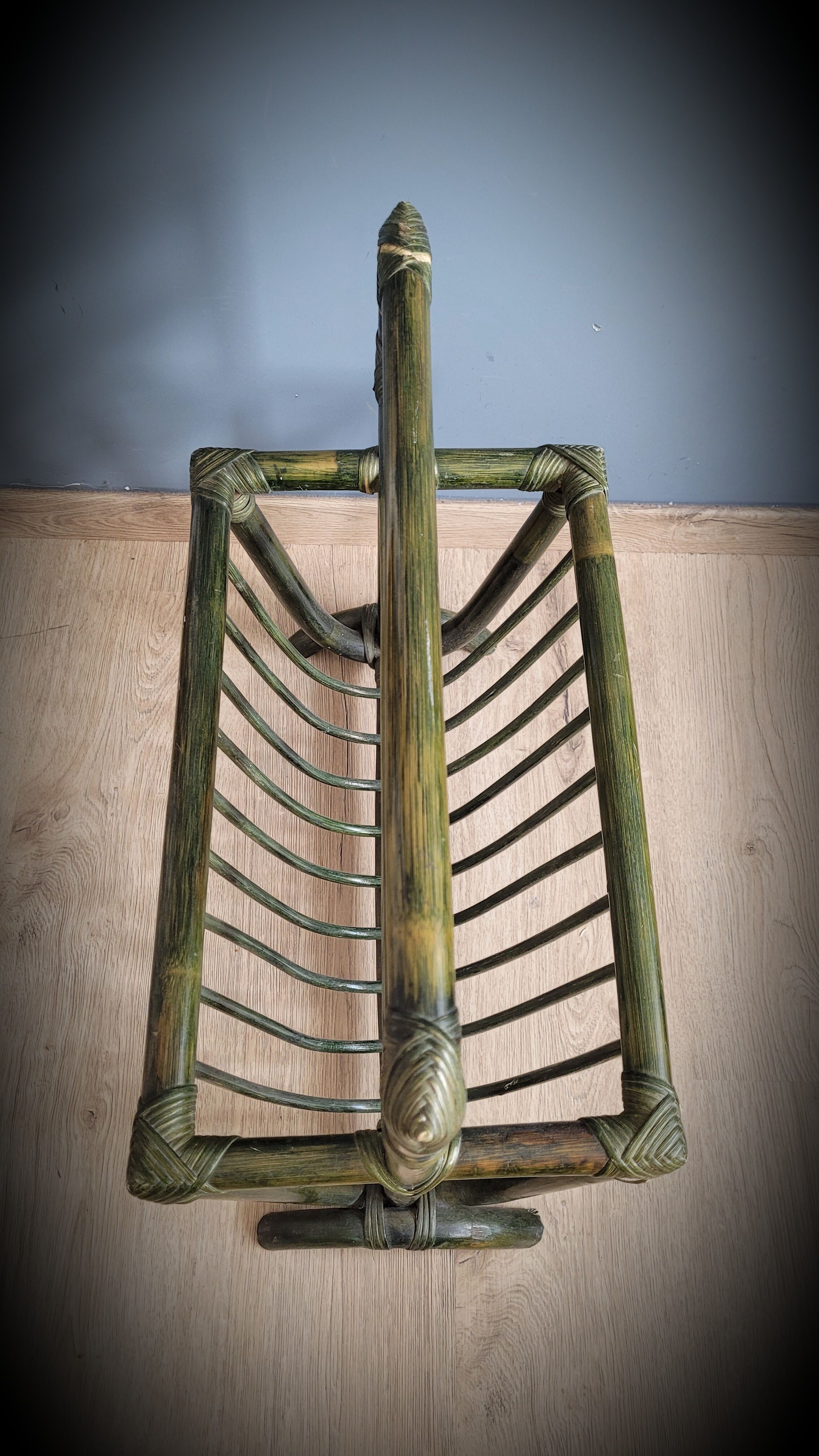 Green rattan bamboo review holder