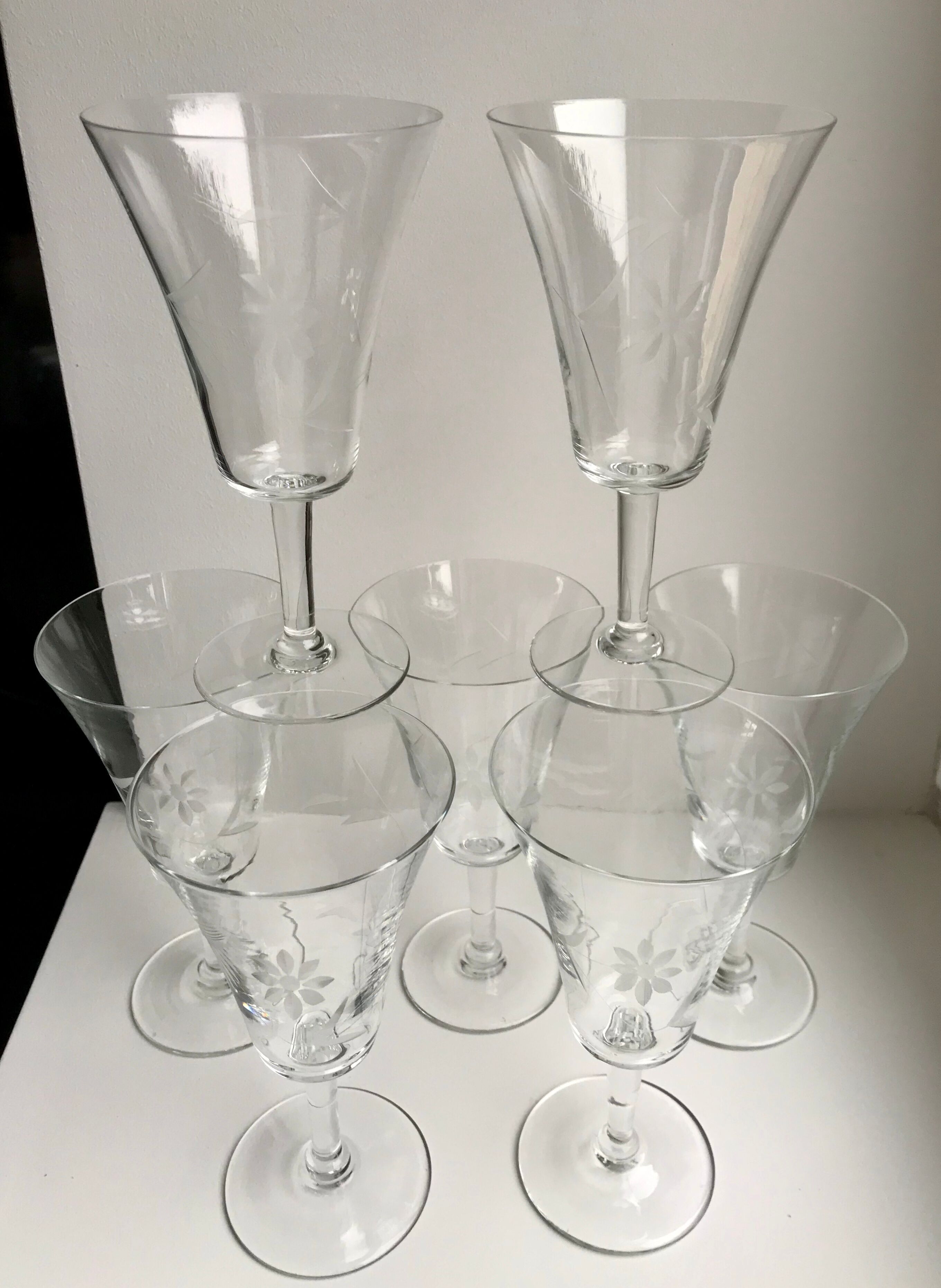 Set of 7 glasses of wine / crystal water 60s