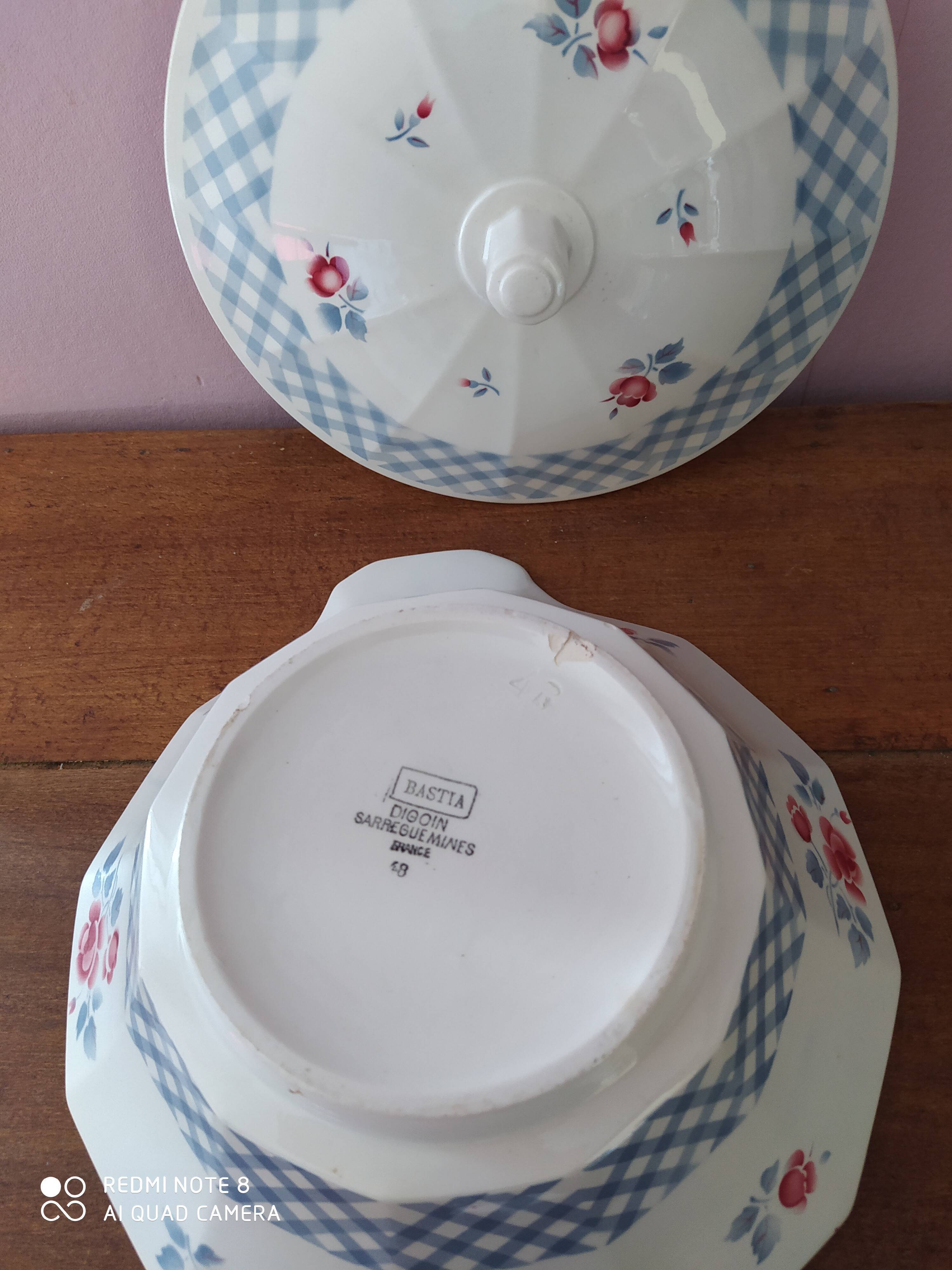 Former digoin Sarreguemines soup tureen