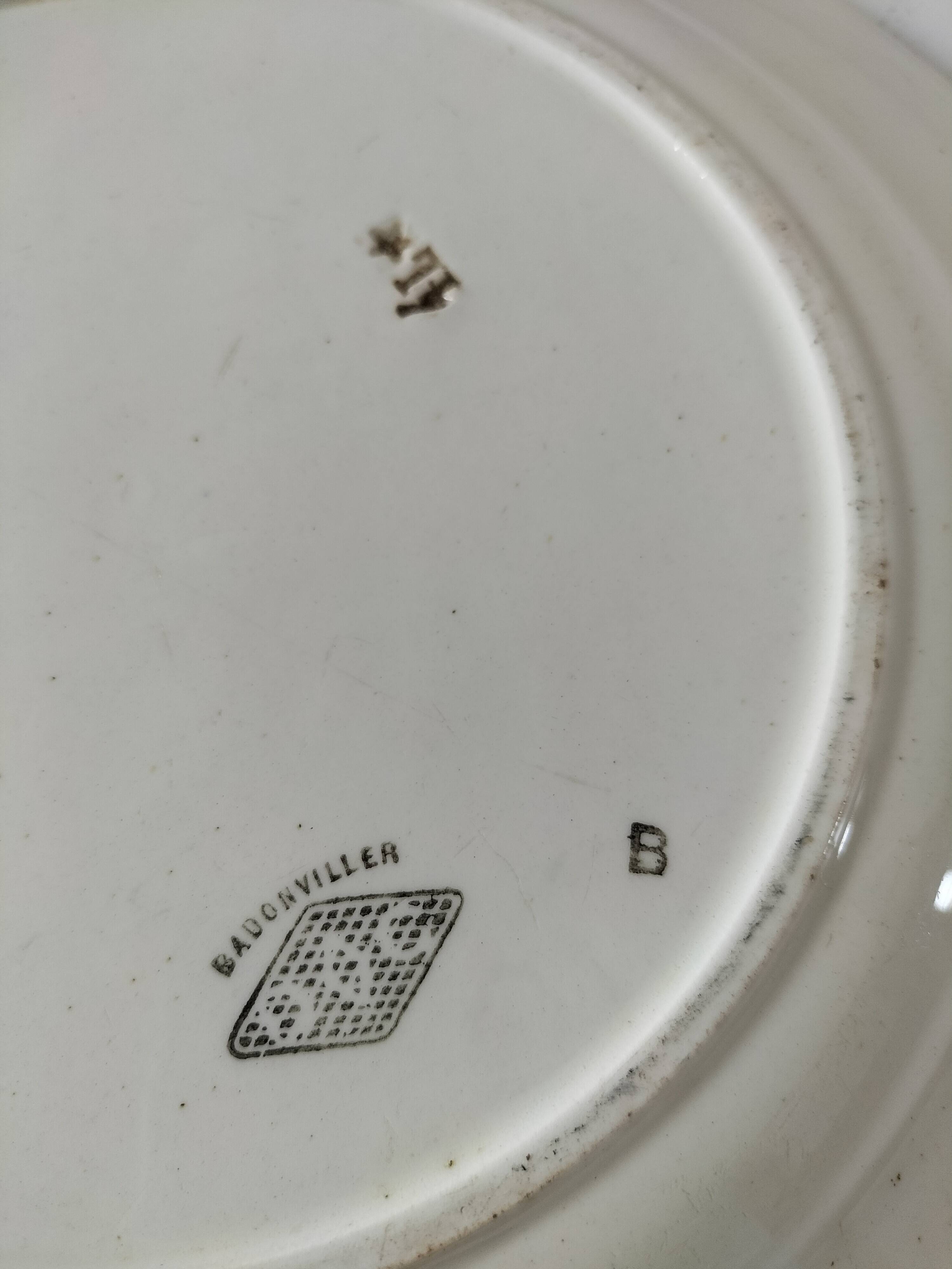 vintage Badonviller round dish