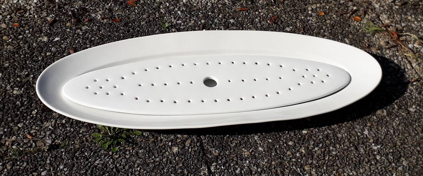 Plat à poisson en porcelaine