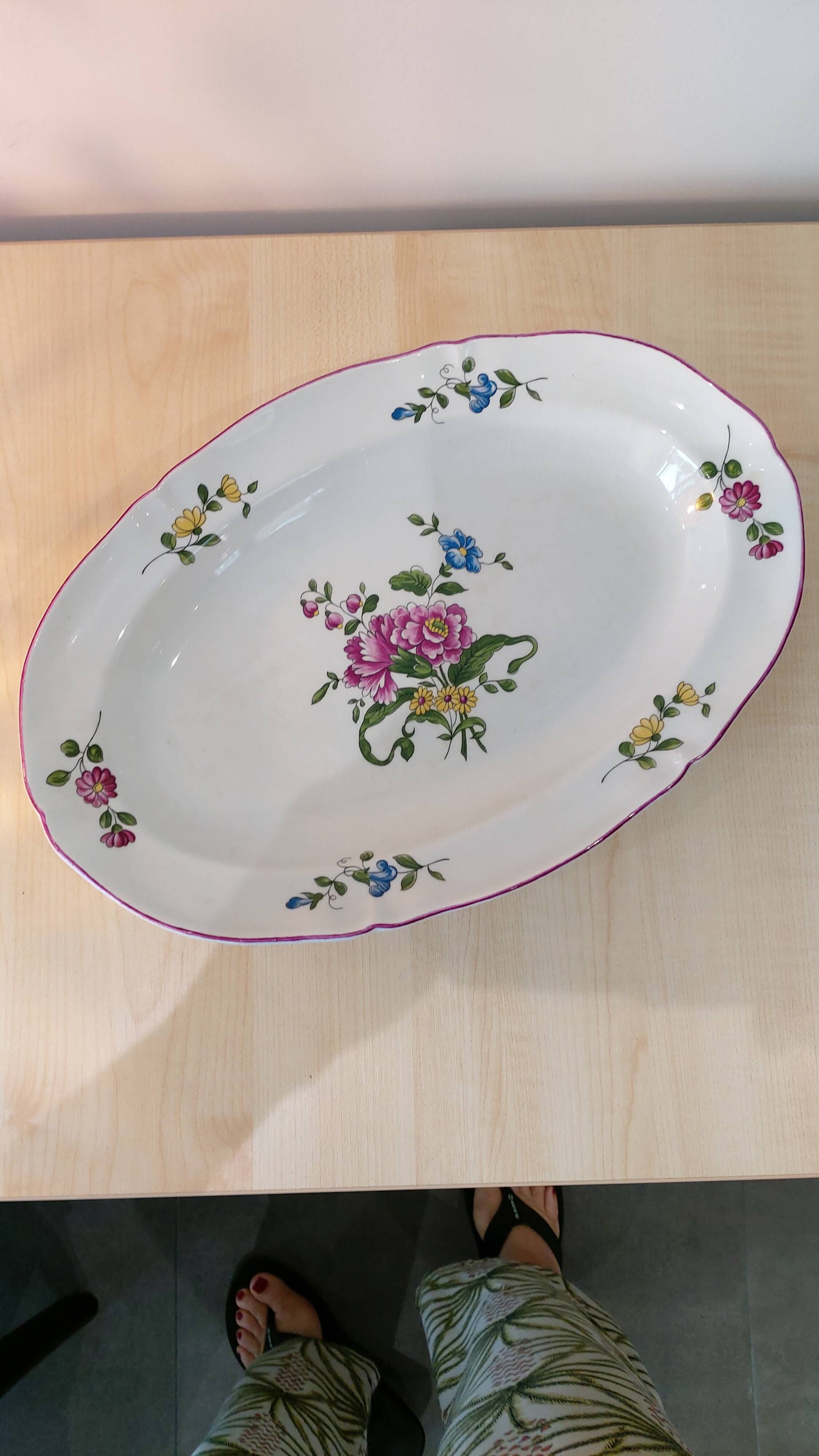 St Amand 34 piece set