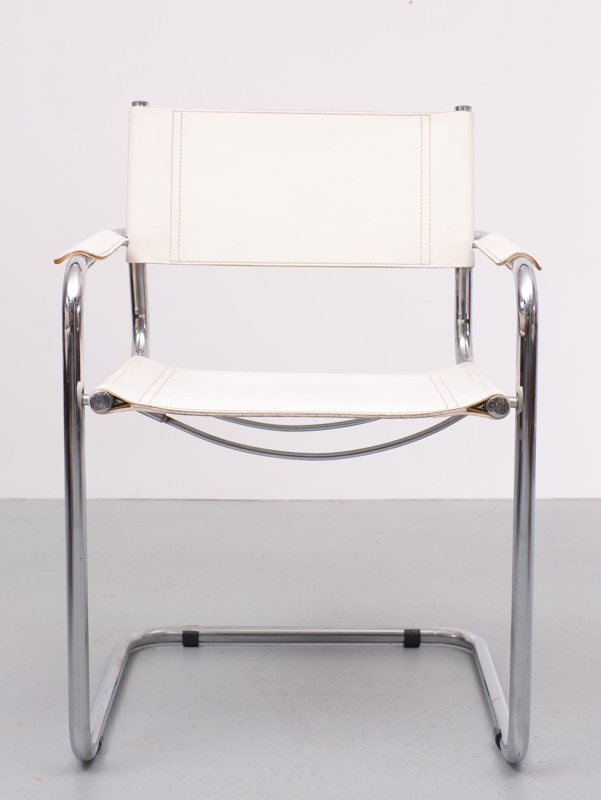 Bauhaus White Leather Arm Chair Matteo Grassi 1970s Italy