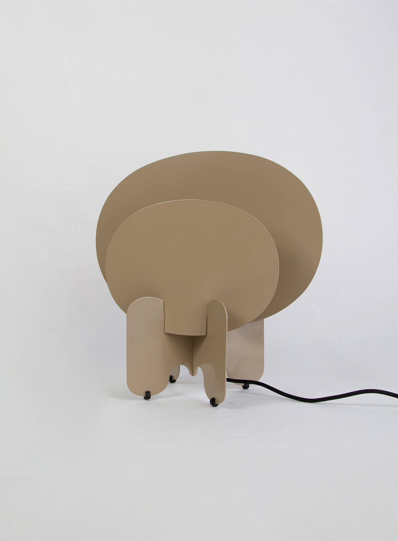 Beige lacquered Aurora lamp