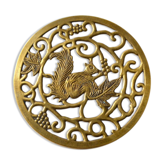 Dessous de plat en laiton motif écureuil