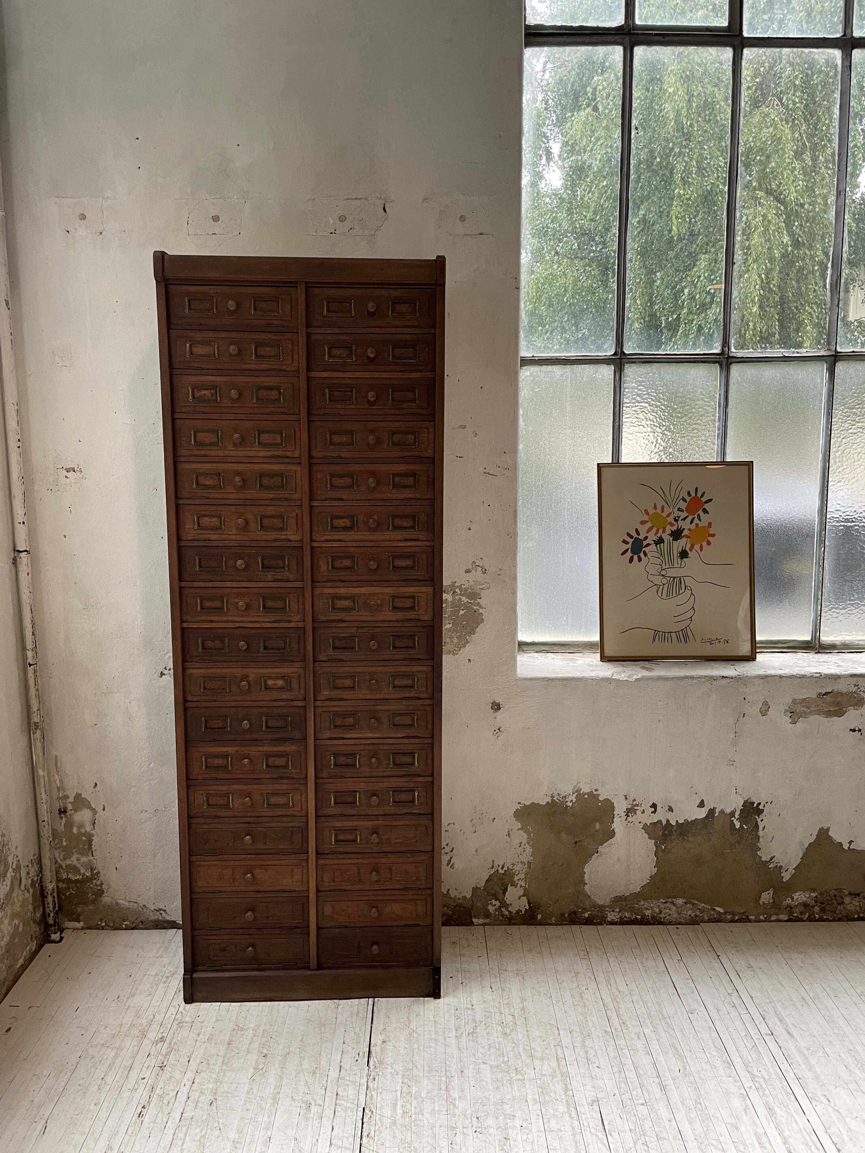 Furniture with 34 oak valves