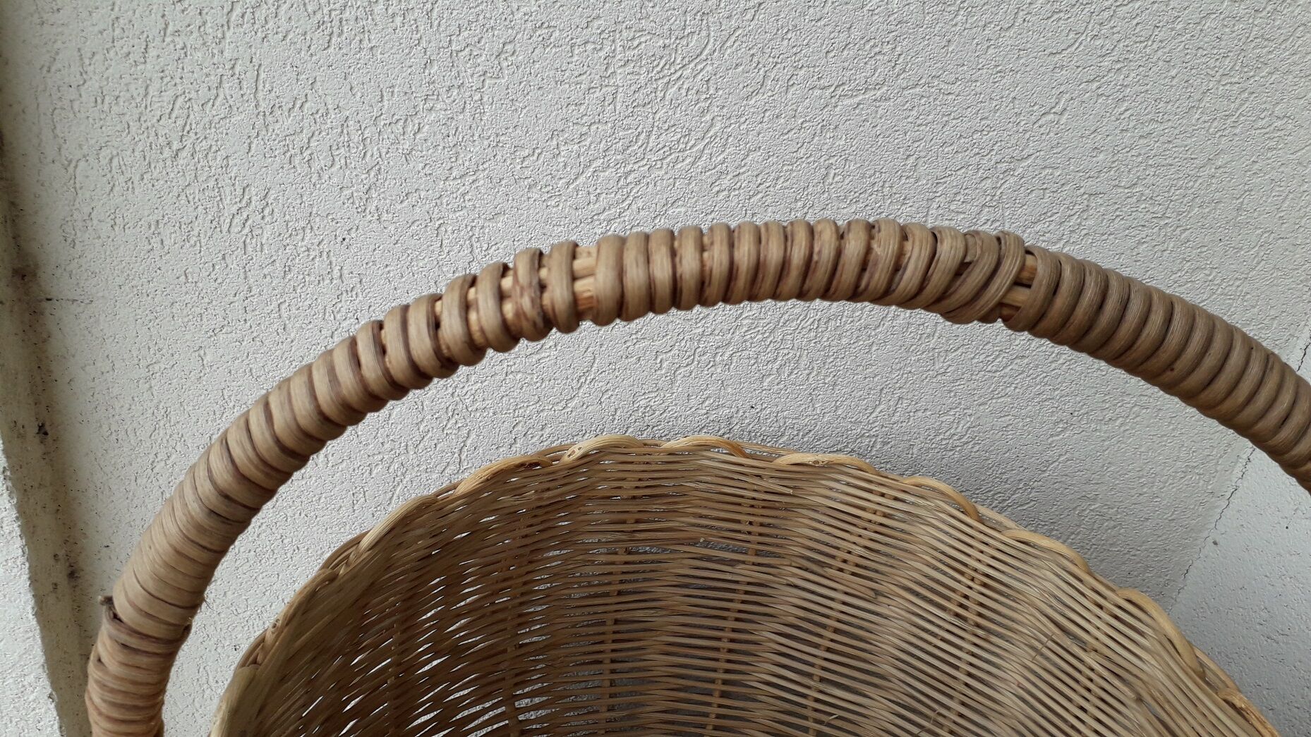 Wicker basket