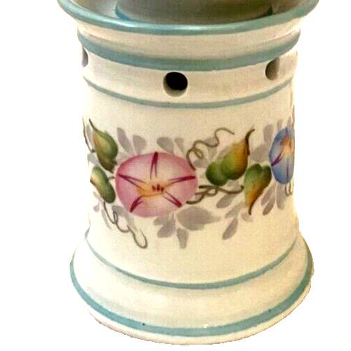 Polychrome porcelain tea pot with 20th century floral decoration