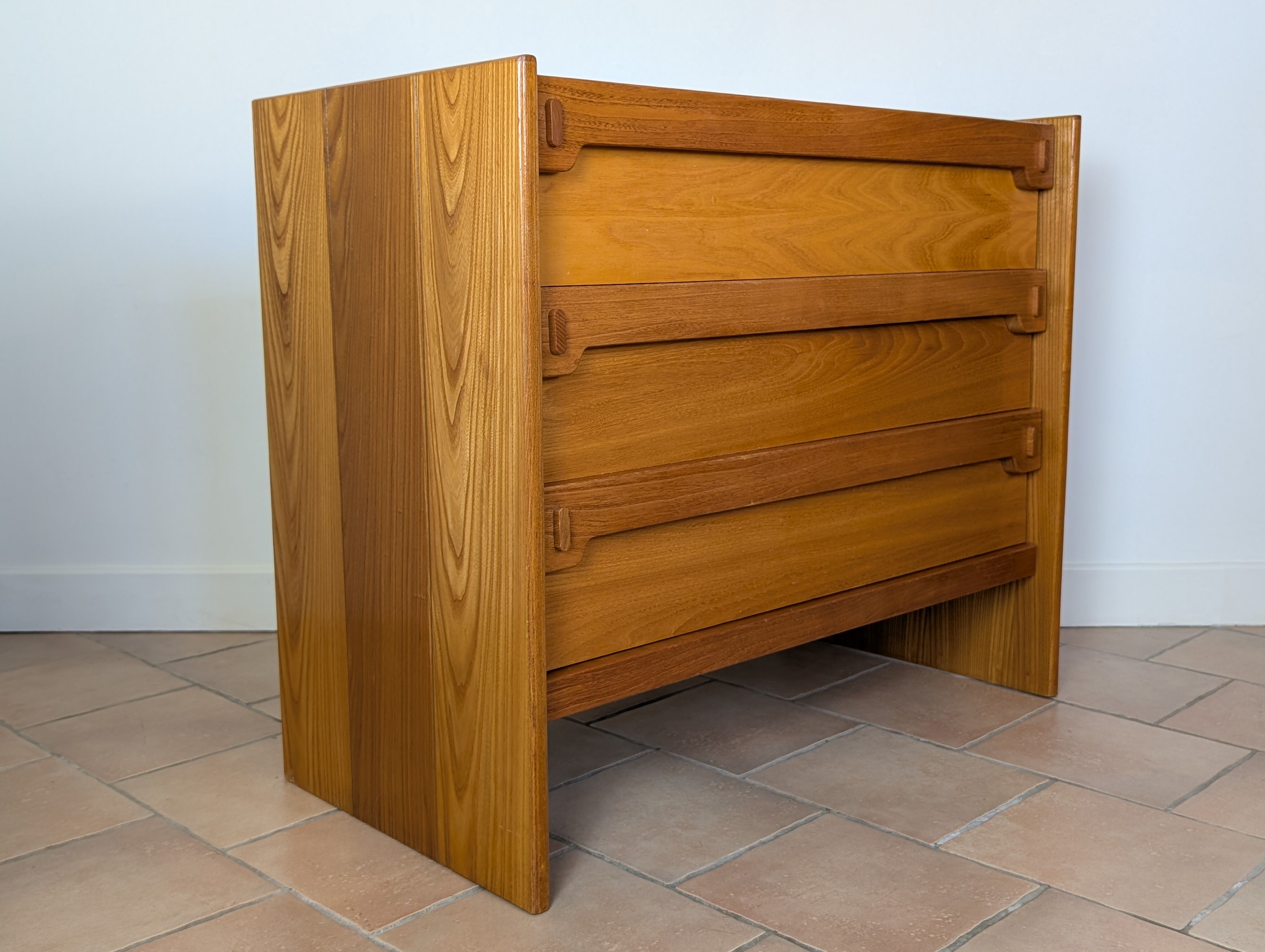 Elm commode from the 80s