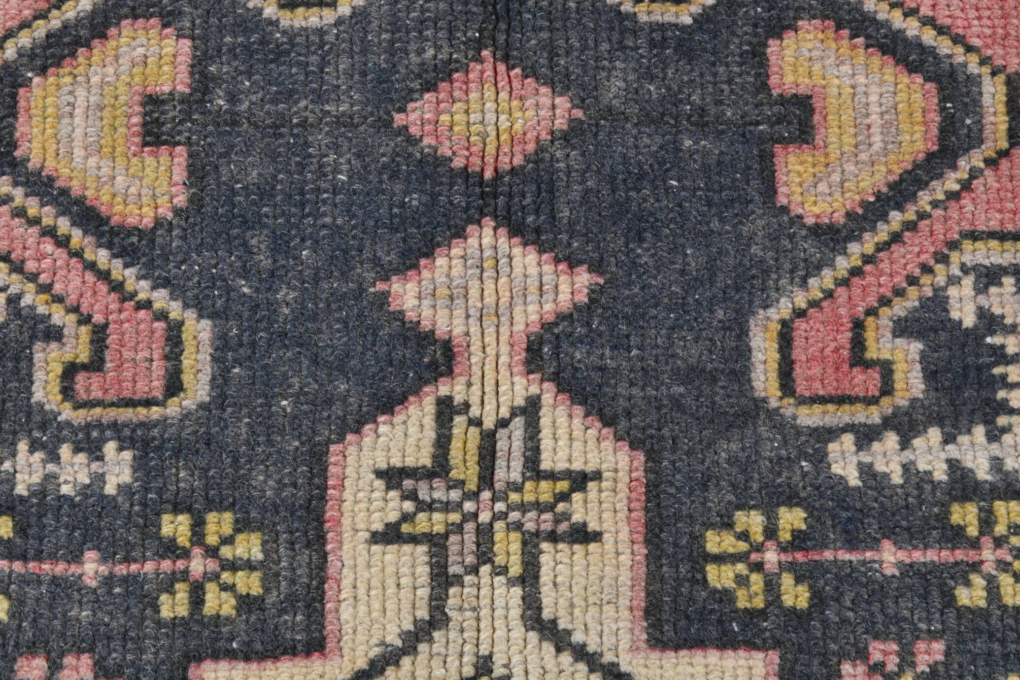 4x8 Turkish Vintage Rug, 123x234Cm