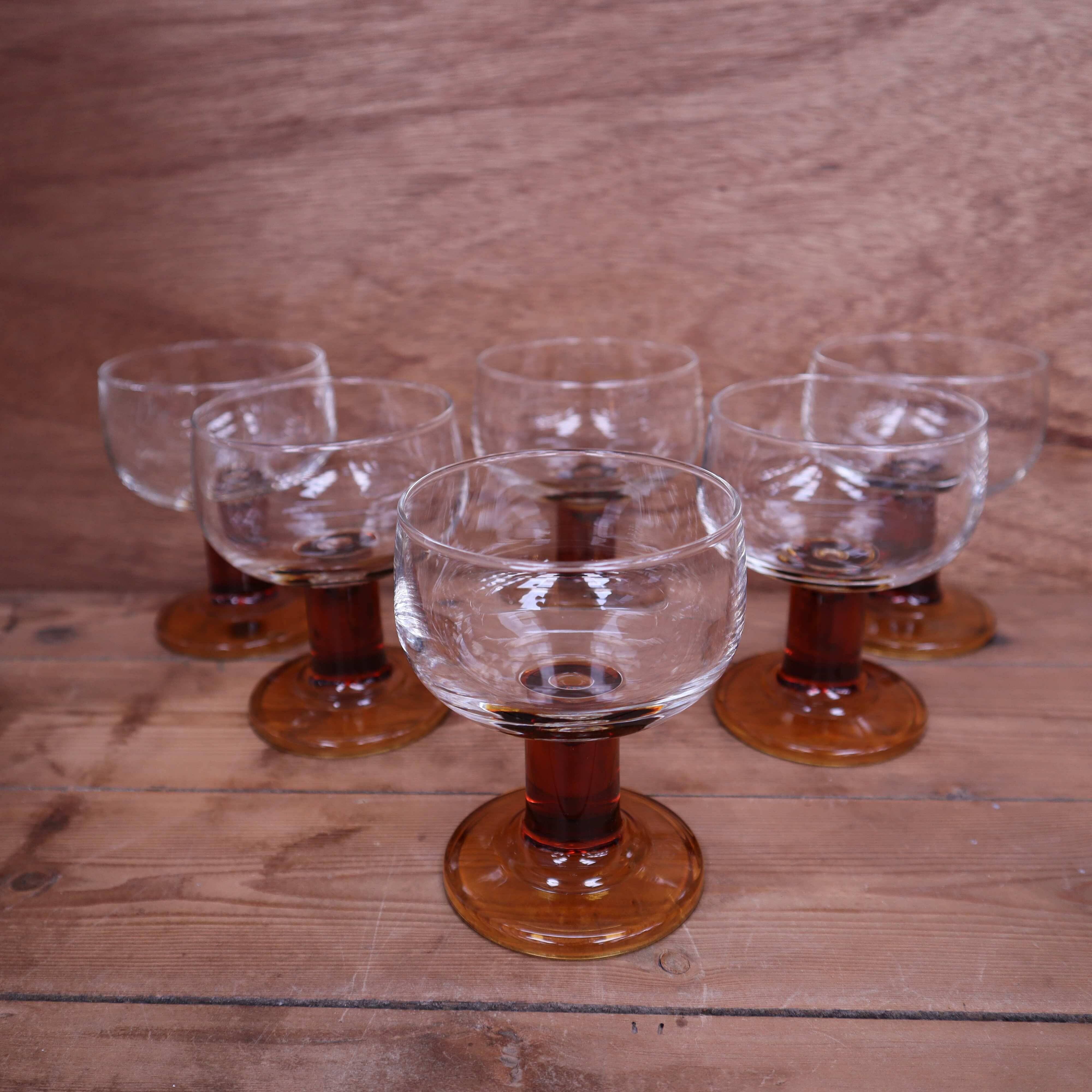 Set of 6 Amber stemmed glasses from the 70s