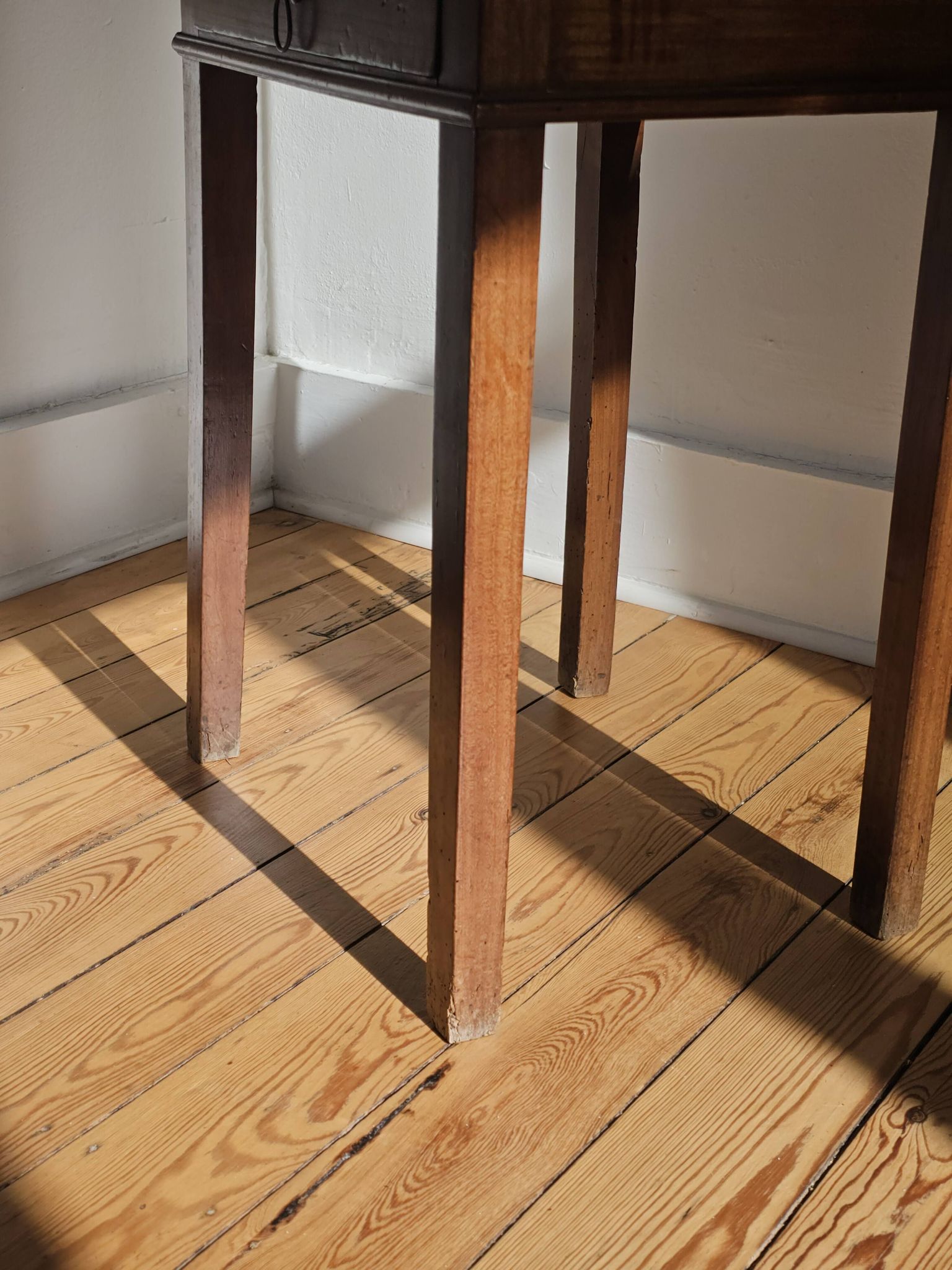 Solid wood side table - Louis XVI style