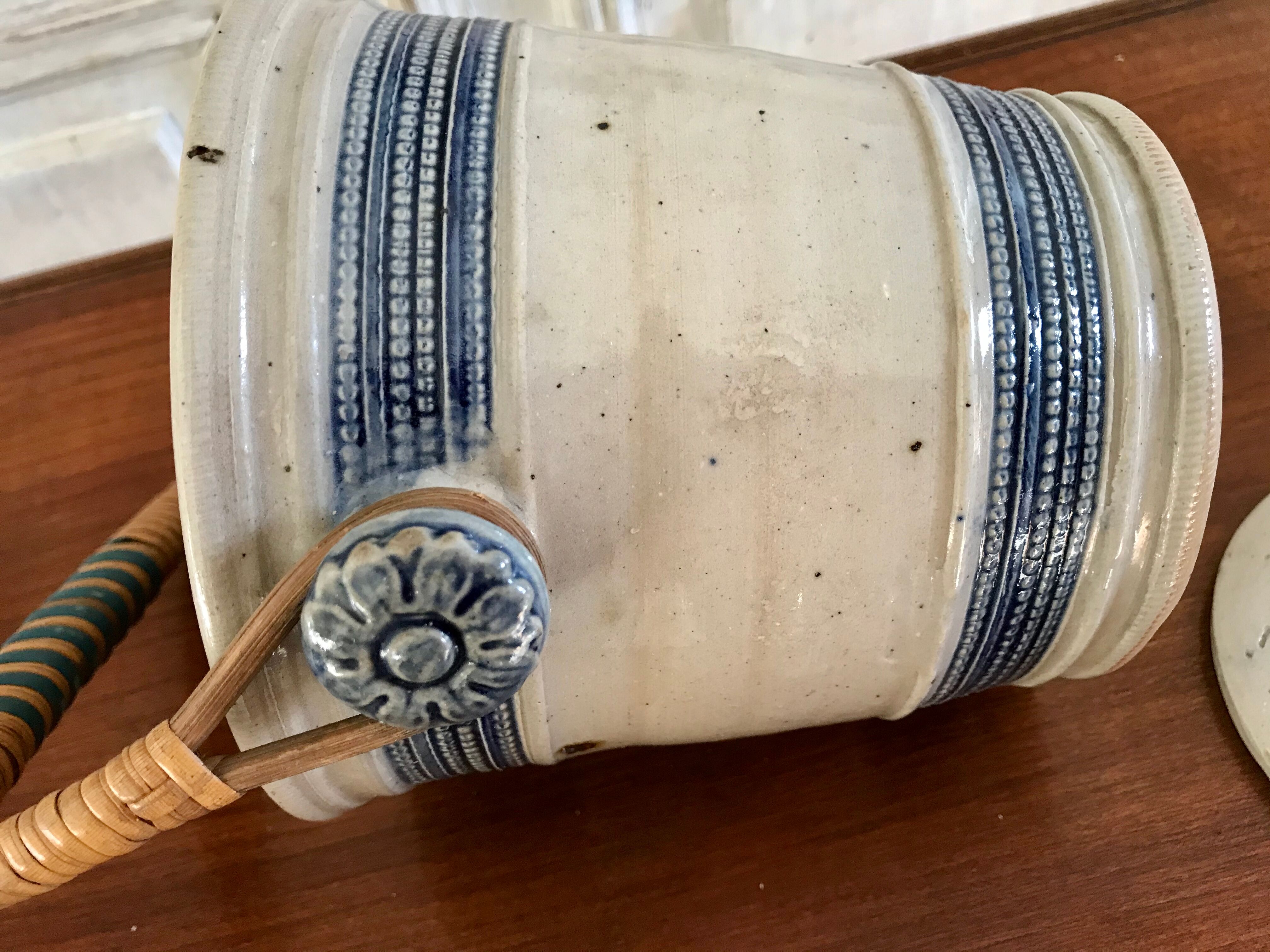 Vintage sandstone ice bucket