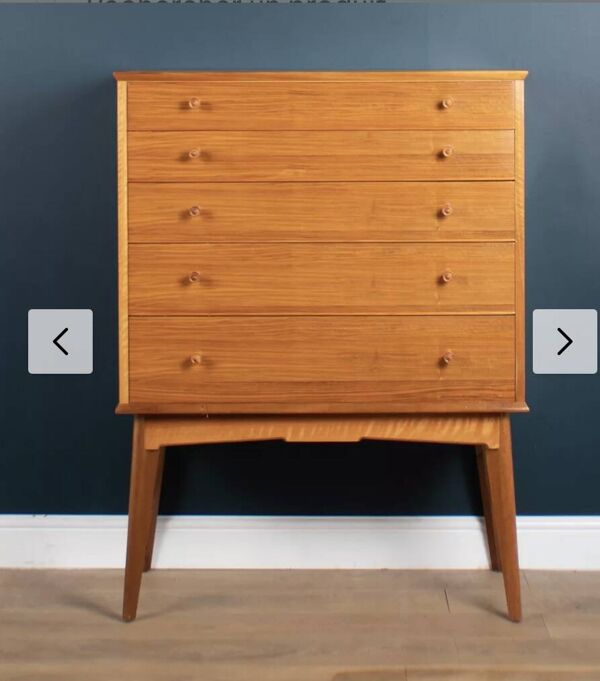 Commode d'Alfred Cox pour Heals Of London 1960