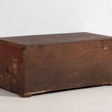 Malle ancienne à motifs floraux (c.1920)