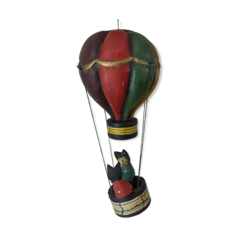 Wooden balloon